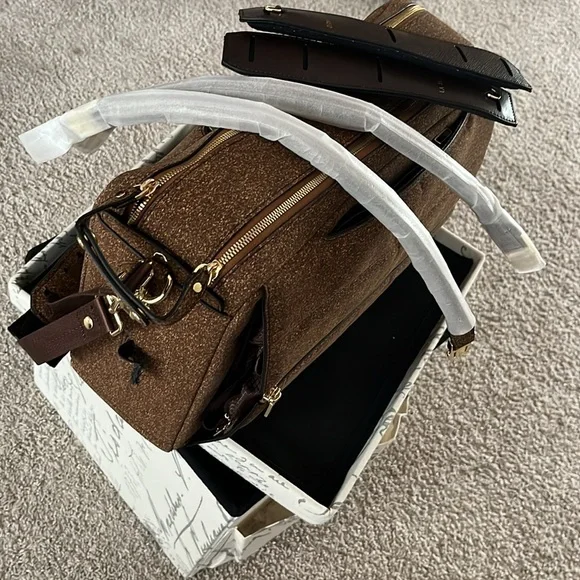 La Mansio Brown Cork Convertible Bag - Picture 2 of 12